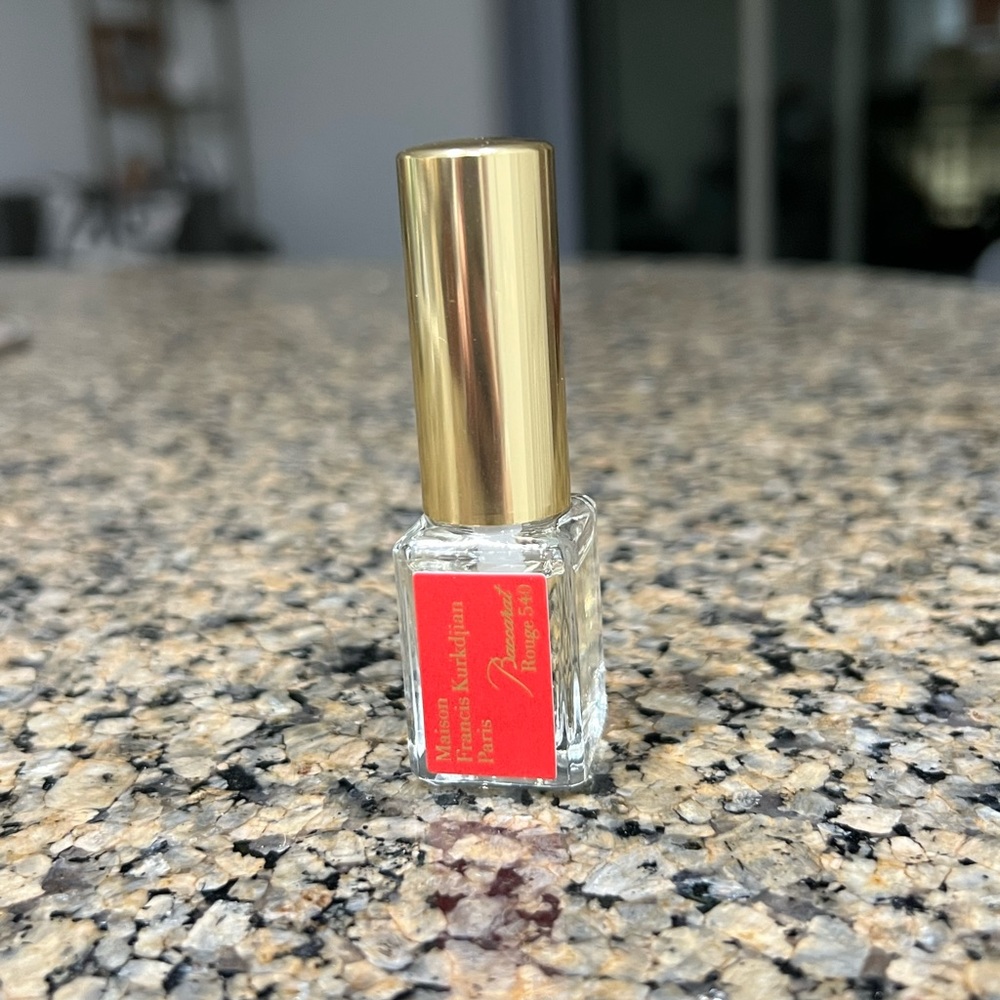 Perfume Maison Francis Kurkdjian Baccarat Rouge 540